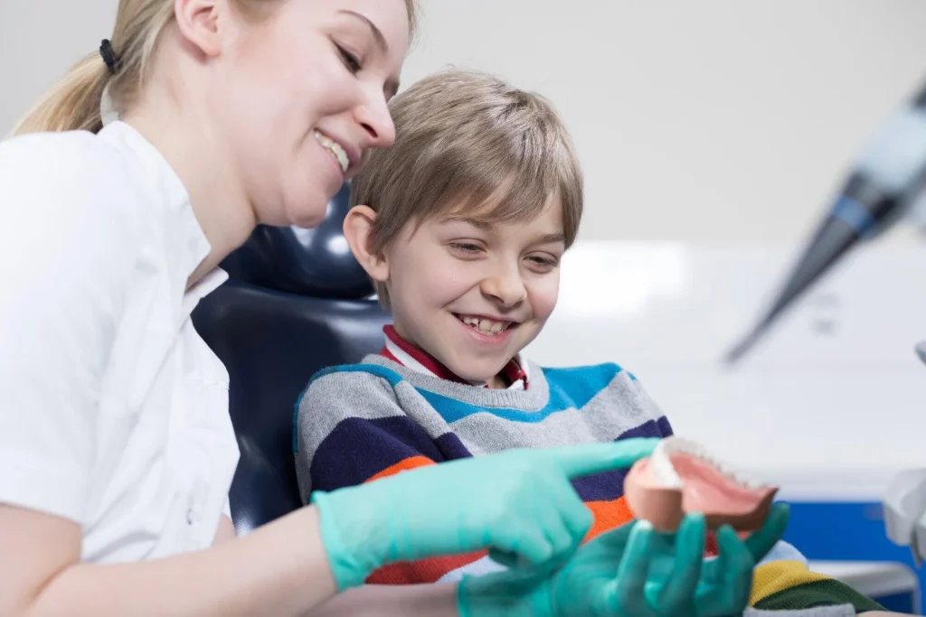 Finding the Right Family Dentist on El Cajon Blvd: What to Look For